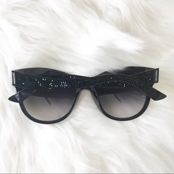 Swarovski | Accessories | Swarovski Fabulous Black Crystal  display picture 1